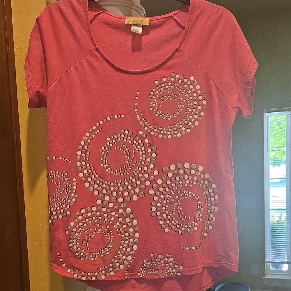 Favina Pink Short Sleeve T-Shirt With Silver And White Polka Swirls Size XL